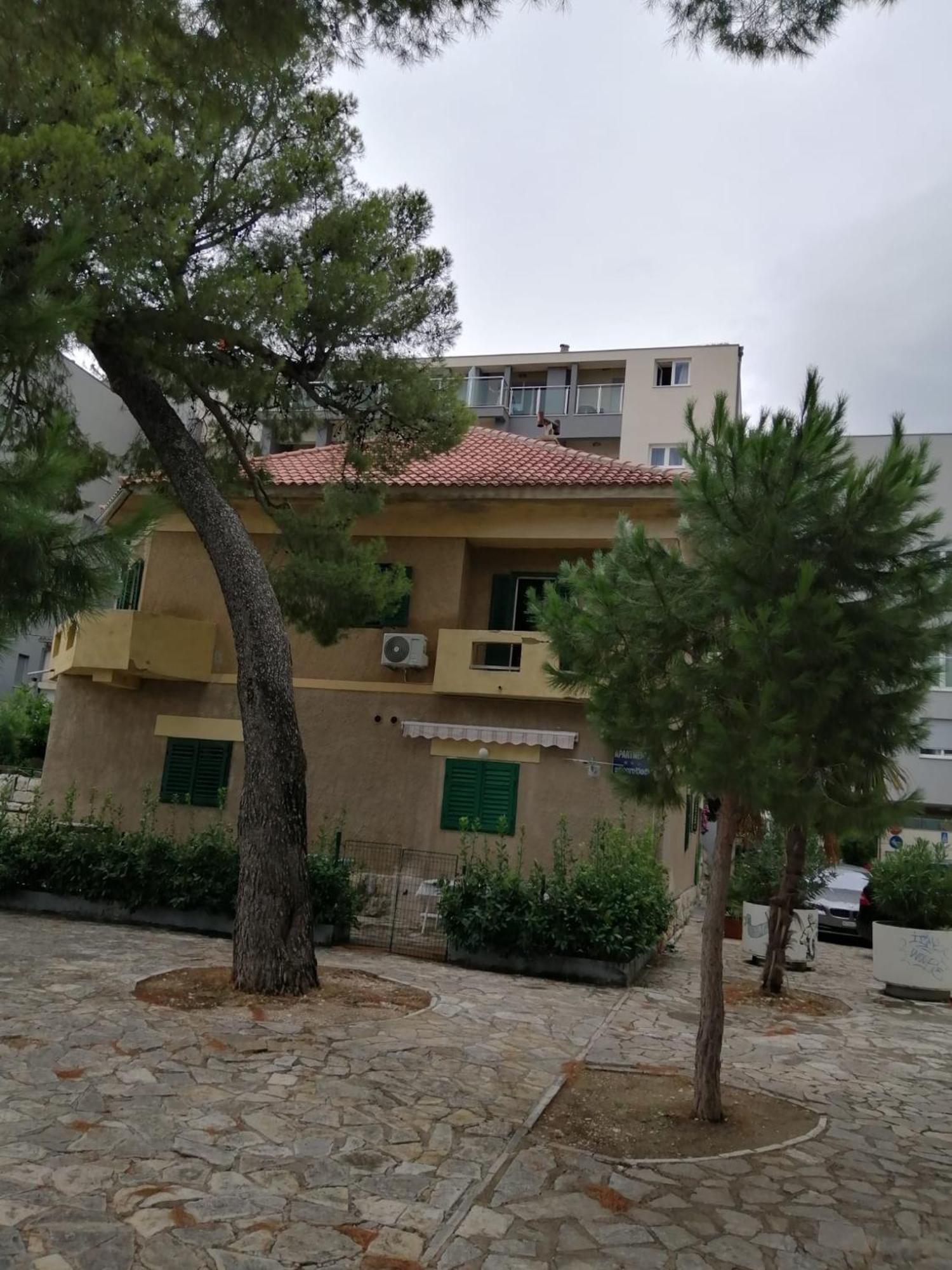 Omis Apartment On The Beach Eksteriør billede