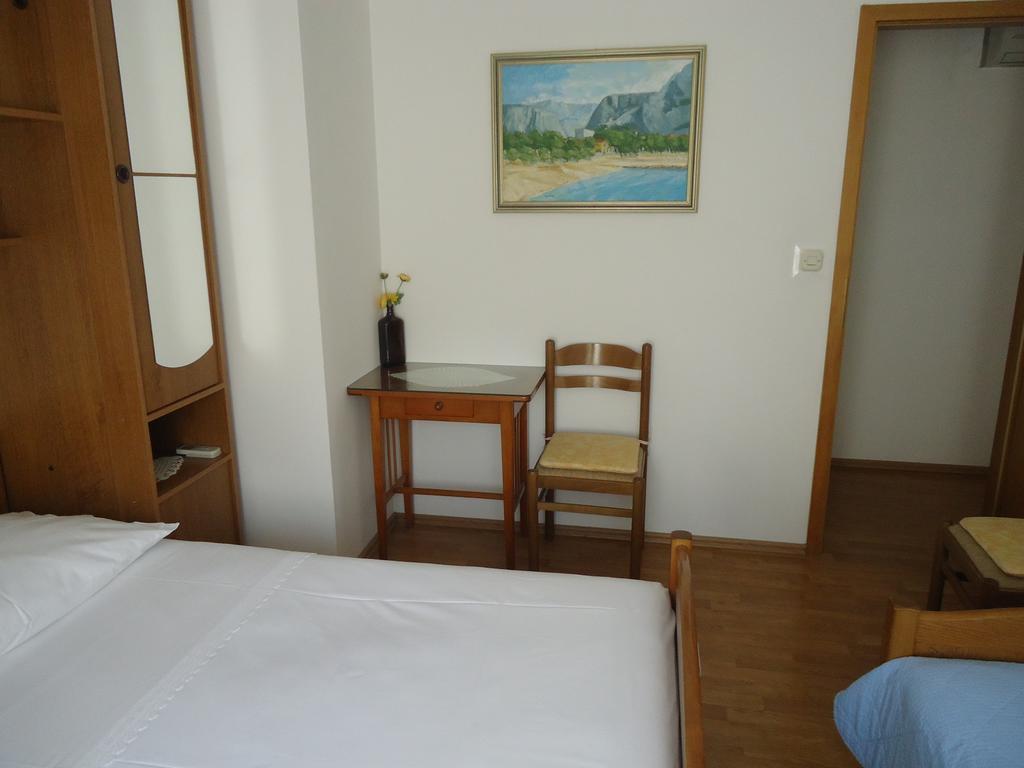 Omis Apartment On The Beach Eksteriør billede