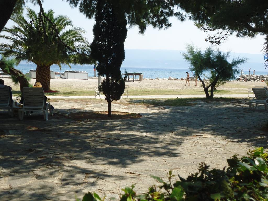 Omis Apartment On The Beach Eksteriør billede