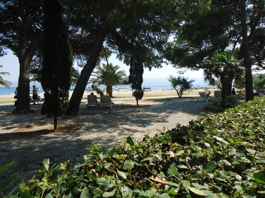 Omis Apartment On The Beach Eksteriør billede
